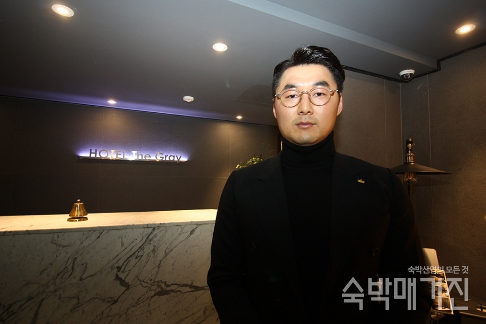 ▲ 30대의 젊은 호텔 CEO인 더그레이호텔 류지훈 대표