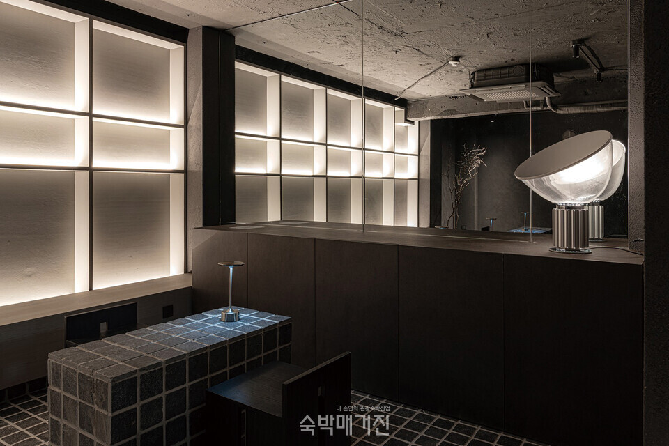 (After) 지하 라운지